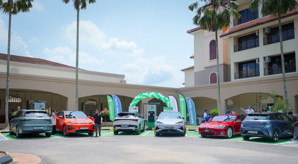 Charge+ lancar hab pengecas EV terbesar di Ayer Keroh