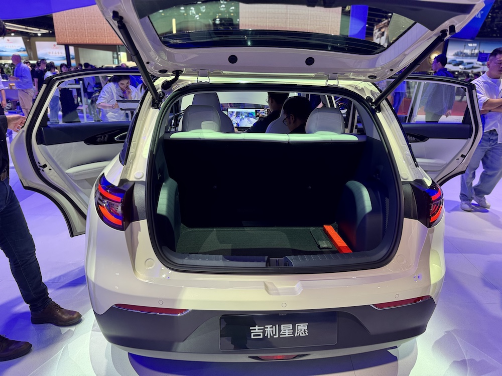 Proton eMAS 5 – EV kompak berasaskan Geely Xingyuan di Malaysia