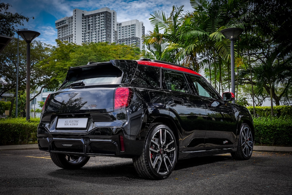 MINI Aceman JCW Electric