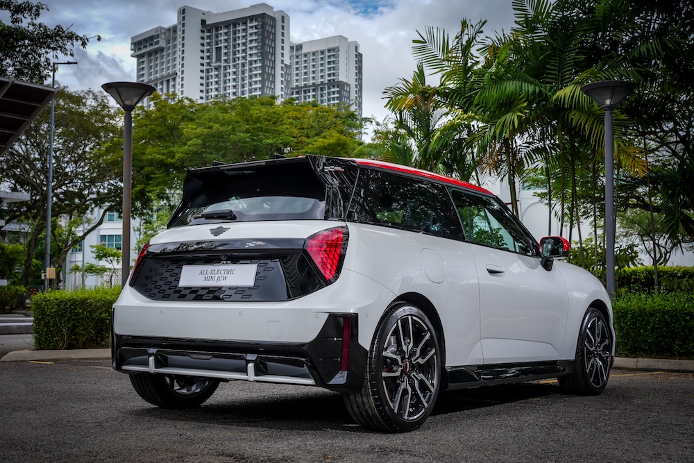 MINI JCW Electric
