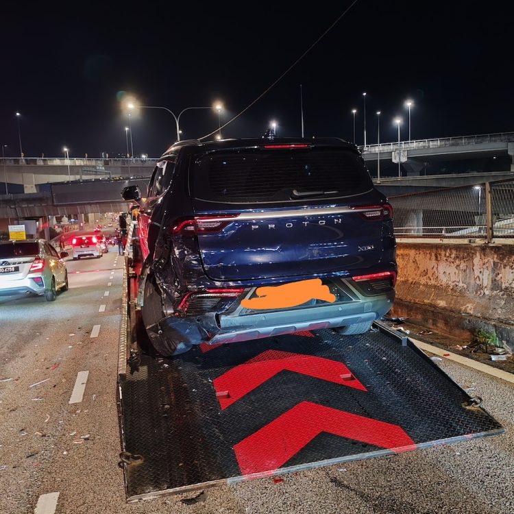 Pemilik kecewa SC lambat baiki Proton X90 kemalangan
