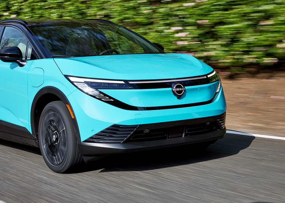 Nissan LEAF 2026