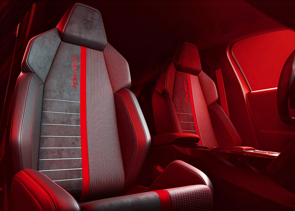 Peugeot E-208 GTi 2026