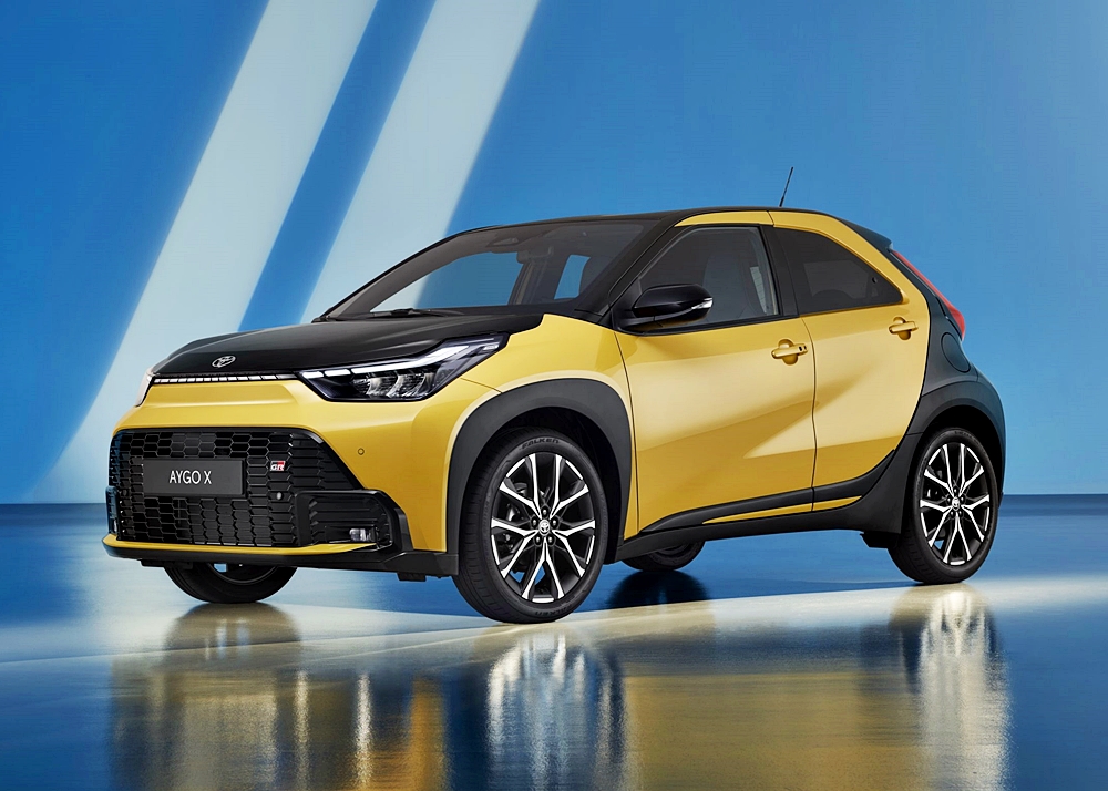 Toyota Ayga X Hybrid GR Sport 2025