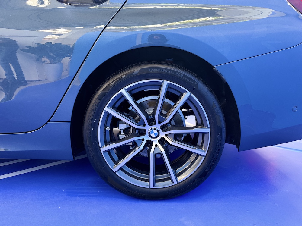 BMW 320i Sport 2025
