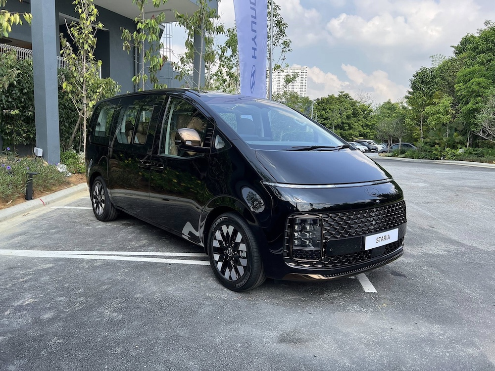 Hyundai Staria