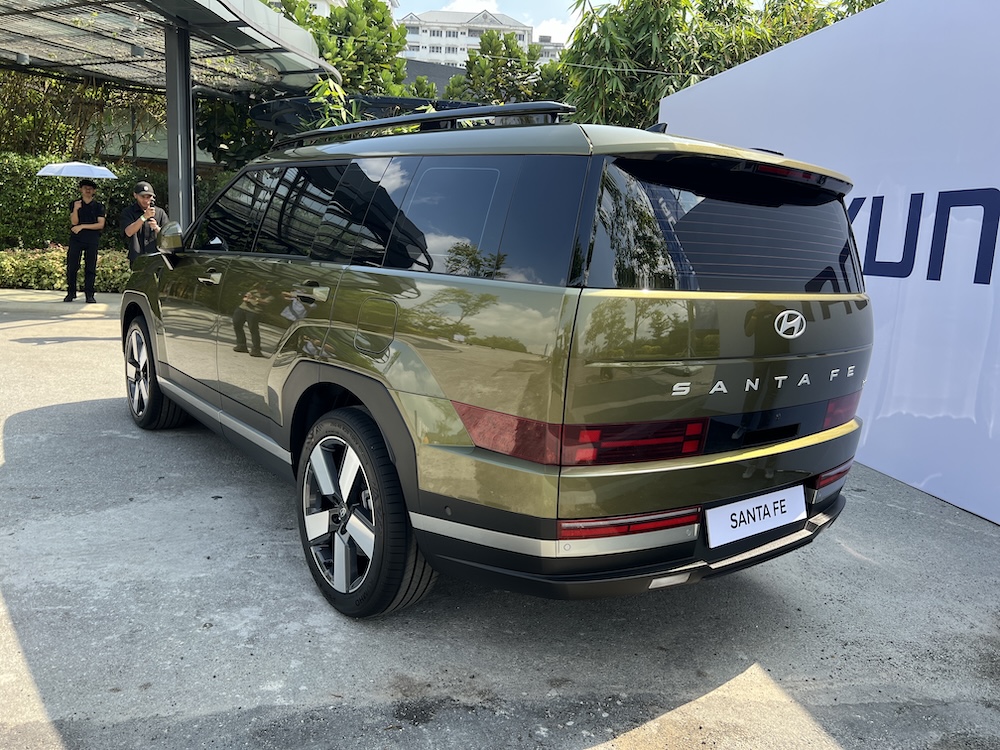 Hyundai Santa Fe 2025