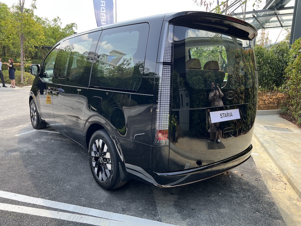 Hyundai Staria 2025