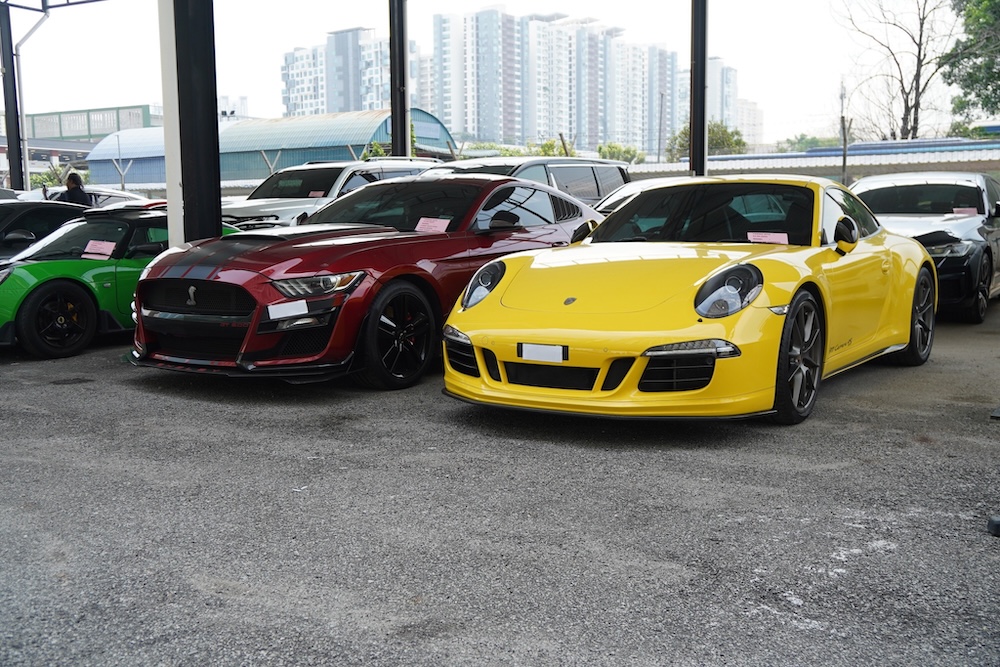 Kereta mewah disita Ops Luxury JPJ