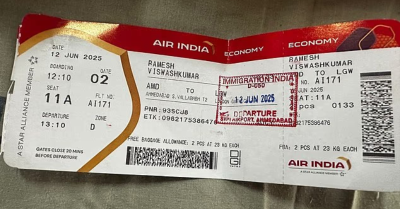 Tiket Ramesh Viswashkumar, mangsa pesawat Air India terselamat