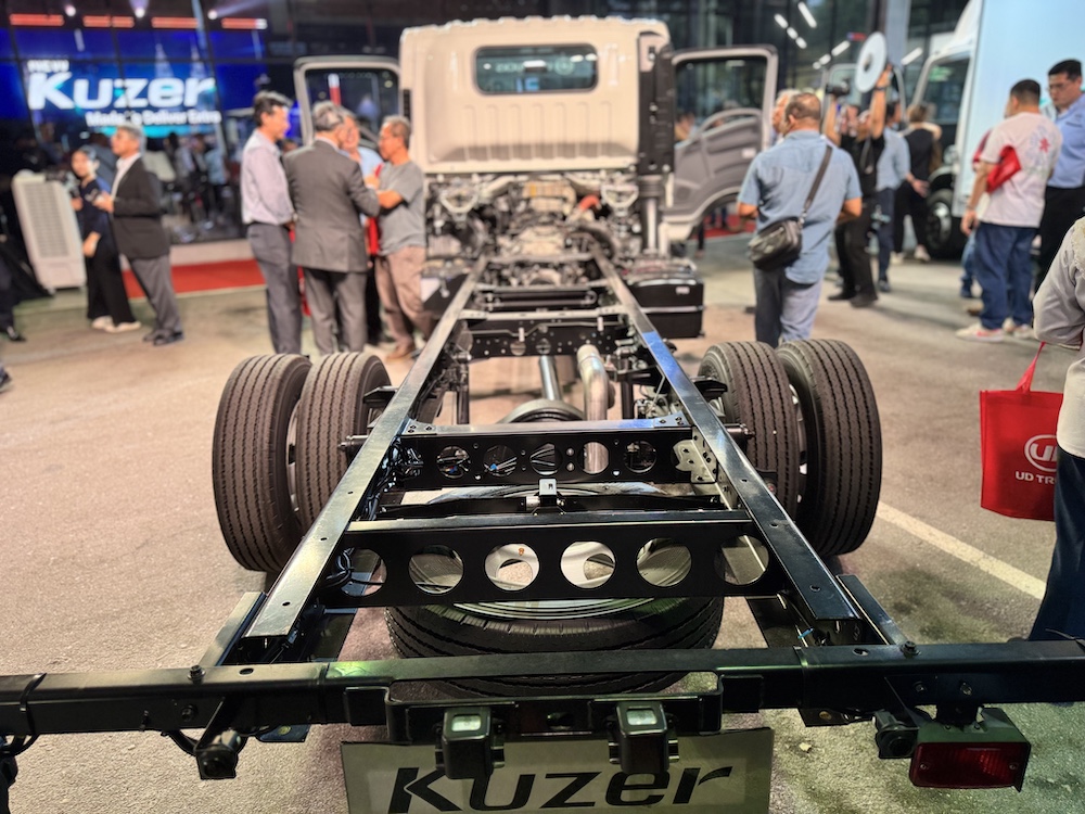 UD Trucks Kuzer 155 SKE 2025