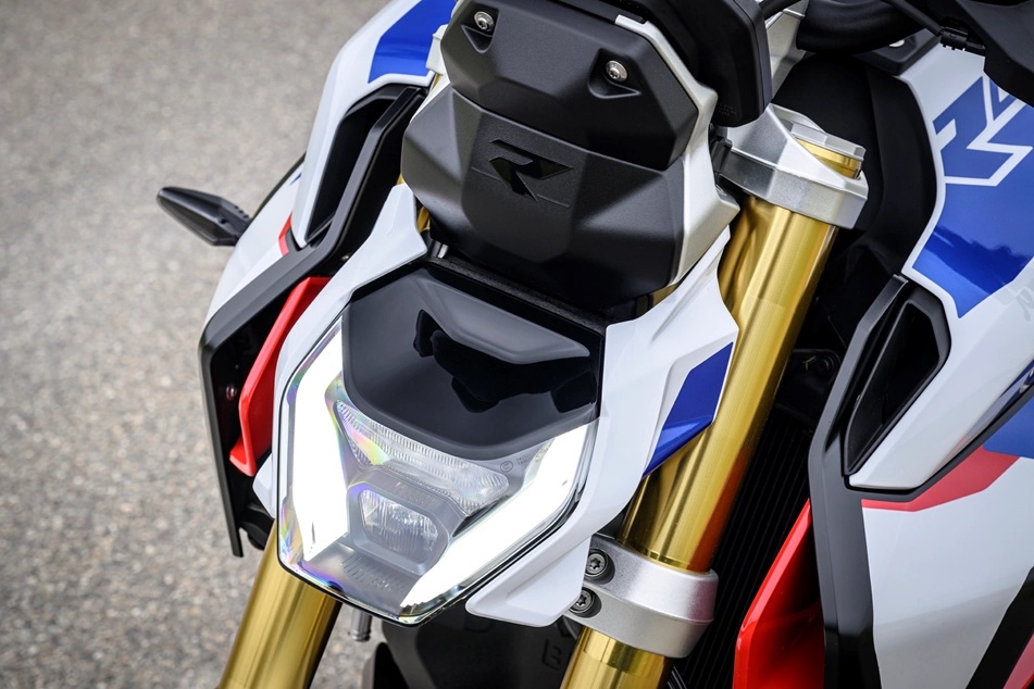BMW R 1300 R 2025