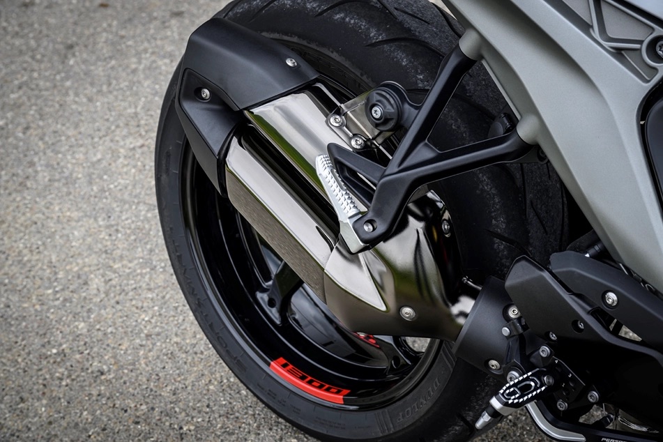 BMW R 1300 R 2025