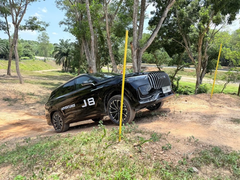 Pandu uji off-road JAECOO J8 di Sepang Bay 13