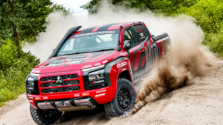 Mitsubishi Triton Rally AXCR 2025 Guna 2 Spesifikasi Berbeza!