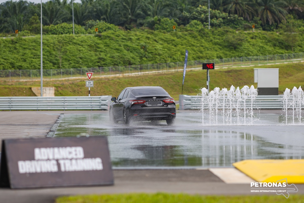 Aktiviti di Litar Antarabangsa Sepang (SIC)