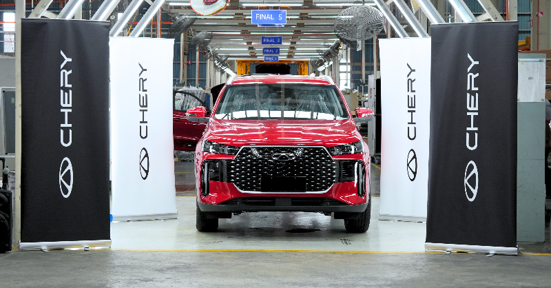Chery Tiggo Cross dipasang di Kilang Inokom di Kulim, Kedah