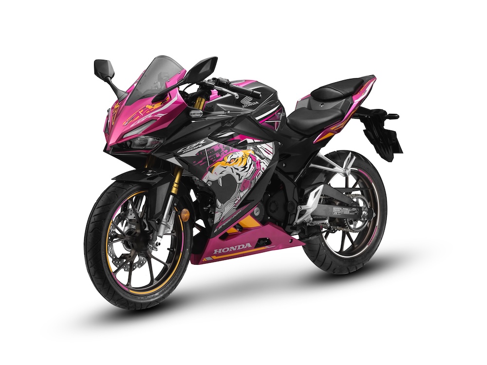 Honda CBR150R 2025 - CyberRoar