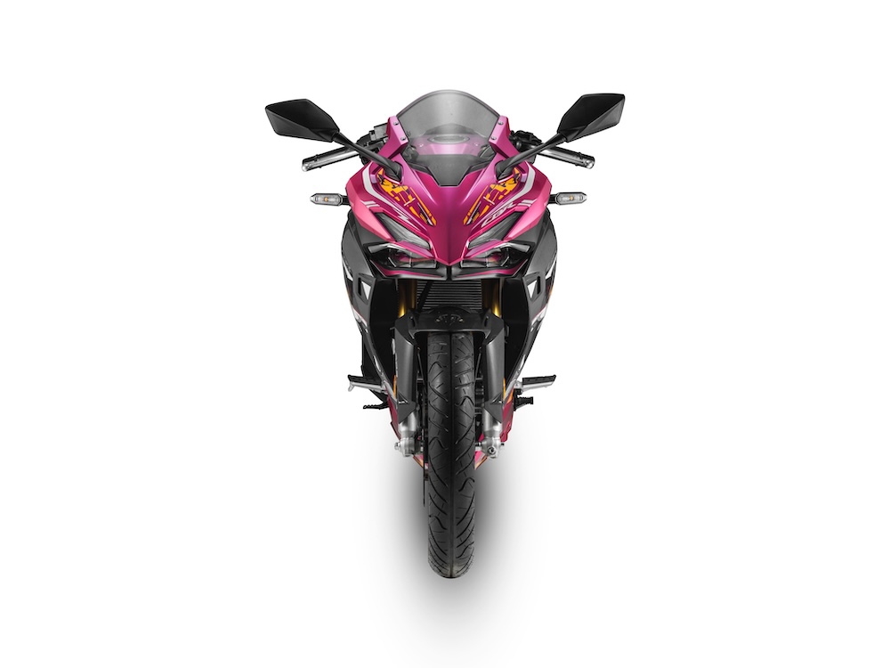 Honda CBR150R 2025 - CyberRoar
