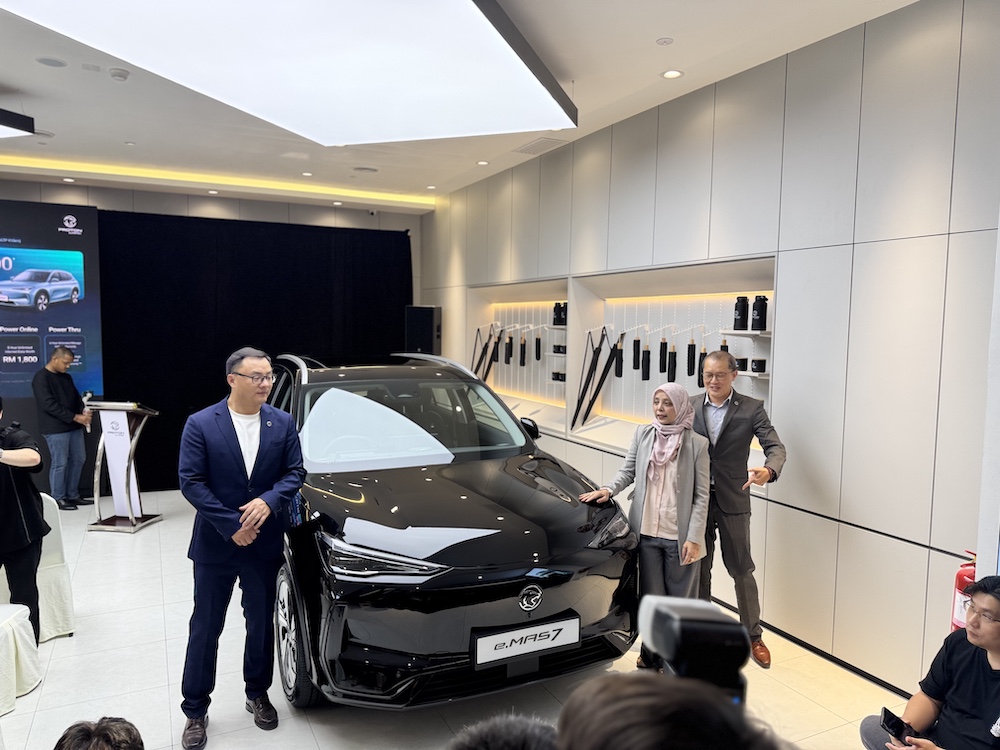 Proton e.MAS 7 2026 - Obsidian Black