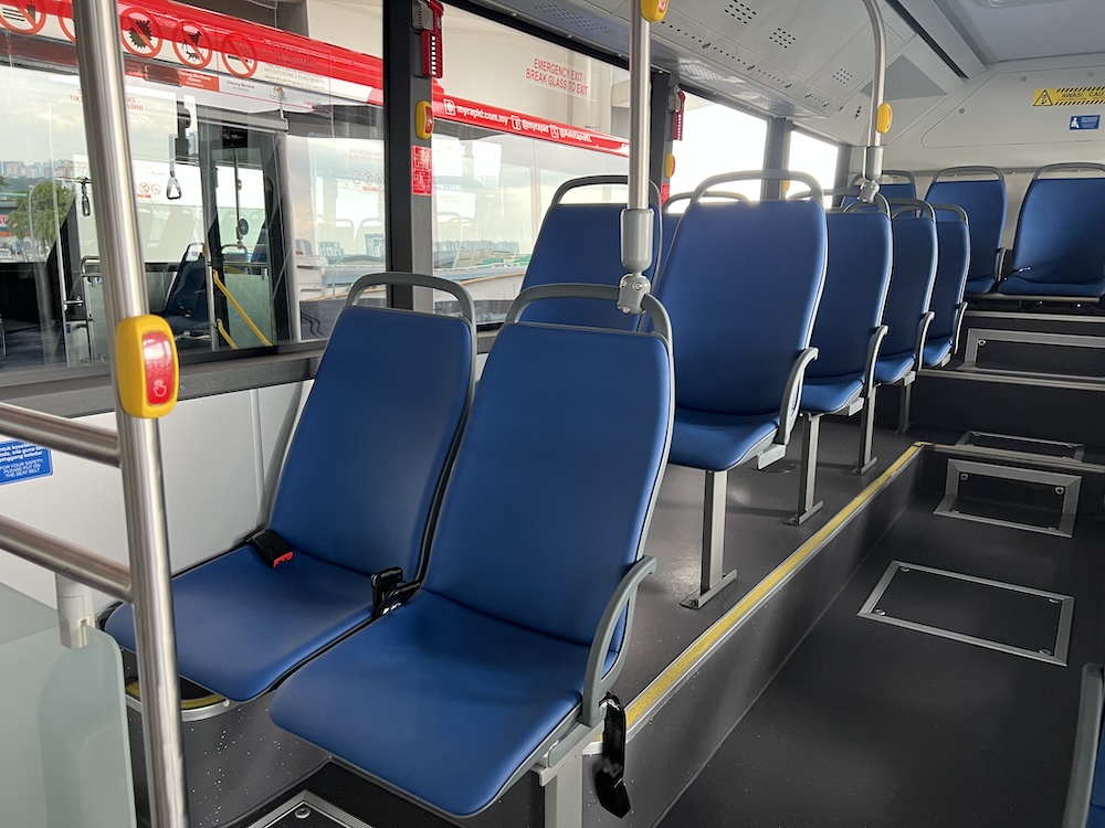 Bas diesel baharu Rapid Bus
