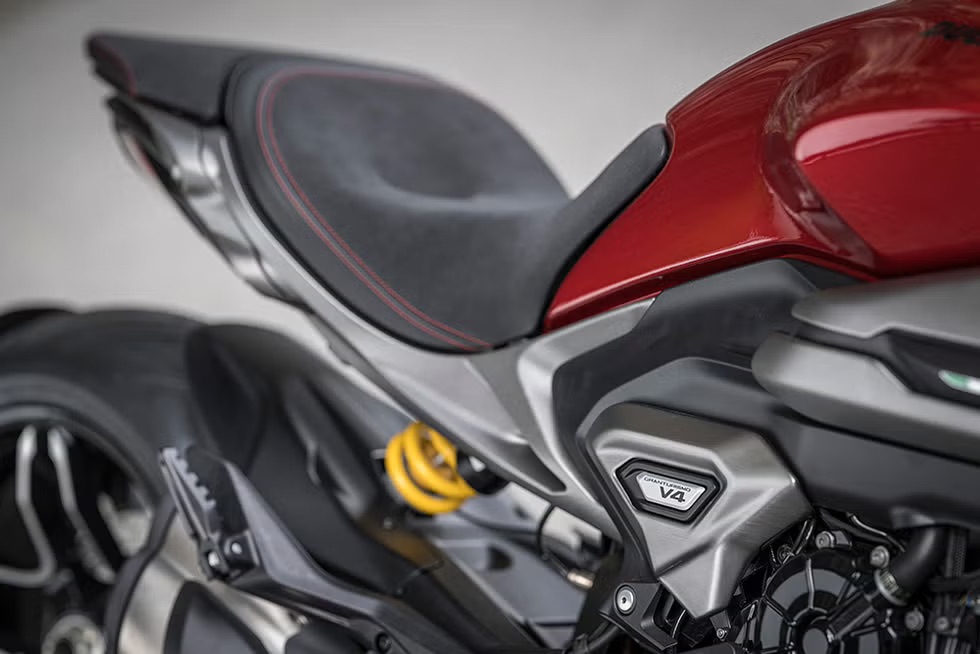 Ducati XDiavel V4 2025