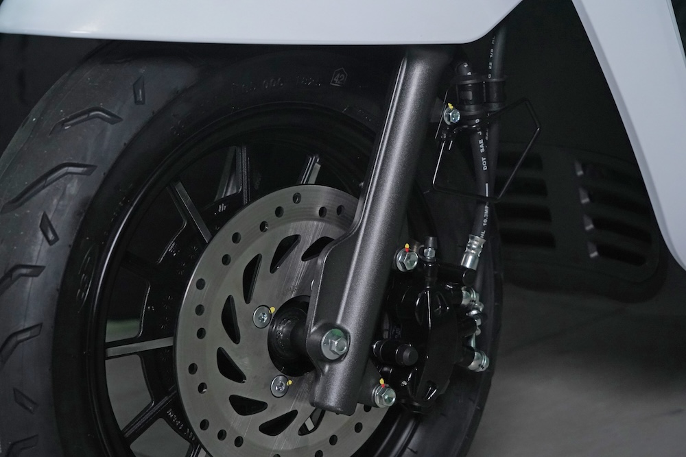 QJMotor E-LTR