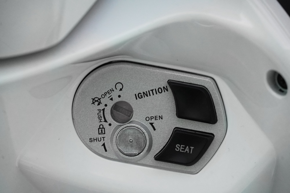 QJMotor E-LTR