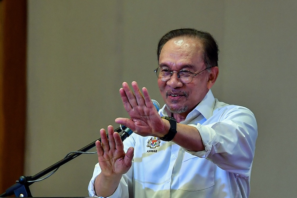 PMX, Datuk Seri Anwar Ibrahim