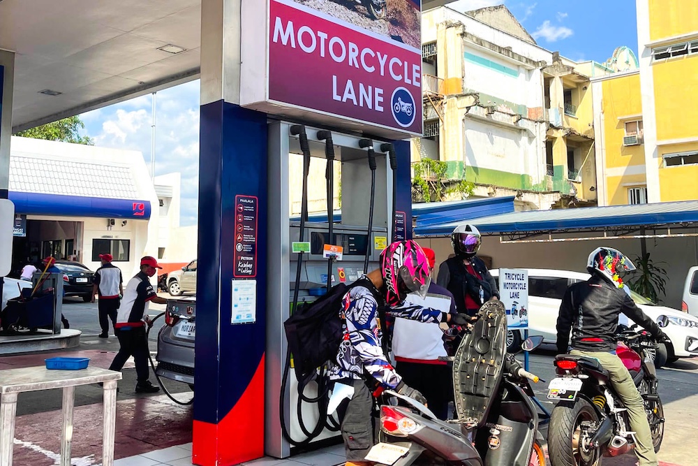 Stesen minyak di Filipina