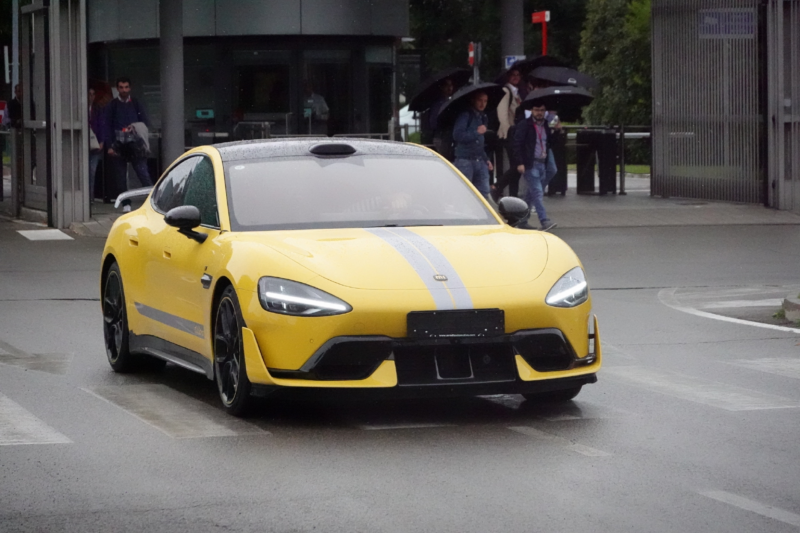 Xiaomi SU7 di kilang Ferrari