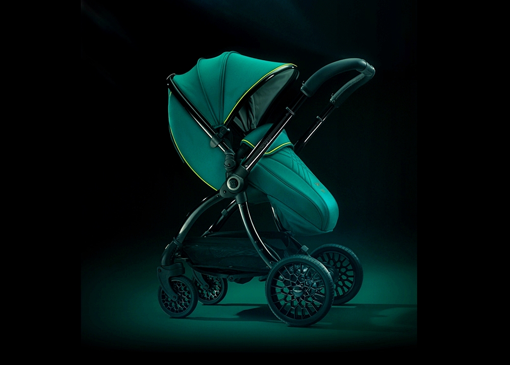 Aston Martin egg3®