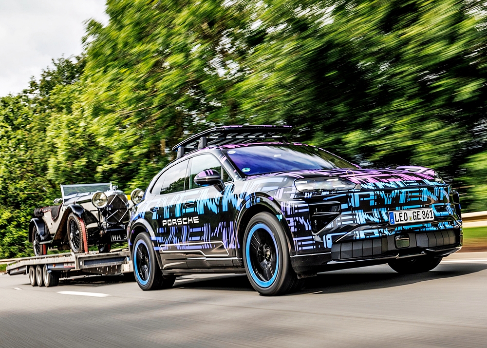 Porsche Cayenne EV lancar hujung 2025