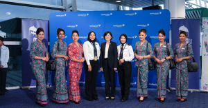 Penerbangan MH2610 dioperasi 100 peratus petugas wanita.