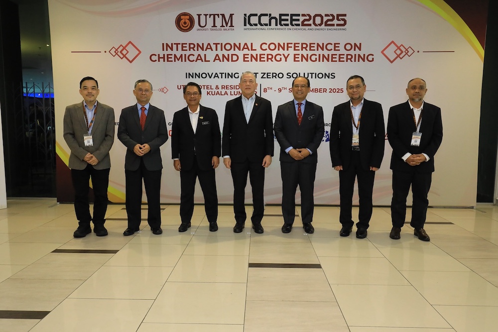 Persidangan Antarabangsa Kejuruteraan Kimia dan Tenaga (ICChEE) 2025 di Universiti Teknologi Malaysia (UTM)