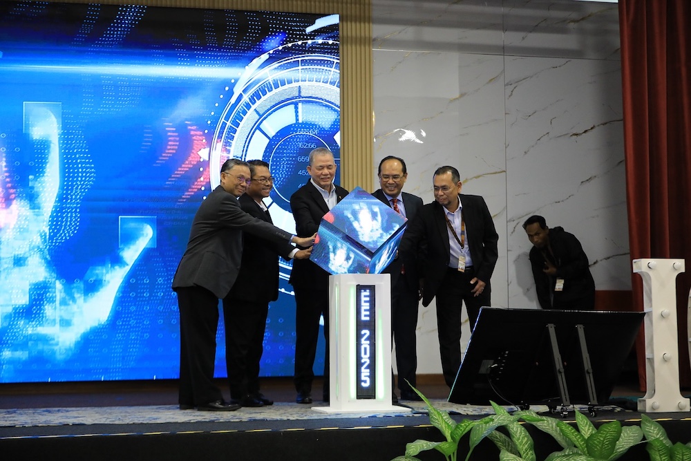 Persidangan Antarabangsa Kejuruteraan Kimia dan Tenaga (ICChEE) 2025 di Universiti Teknologi Malaysia (UTM)