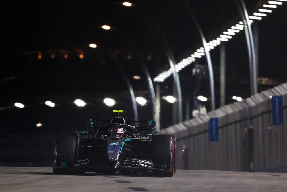 Pelumba Mercedes-AMG PETRONAS, George Russell menjadi juara F1 GP Singapura 2025