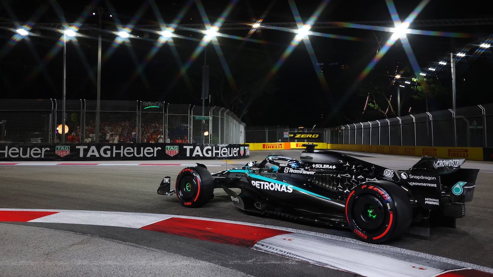Pelumba Mercedes-AMG PETRONAS, George Russell menjadi juara F1 GP Singapura 2025