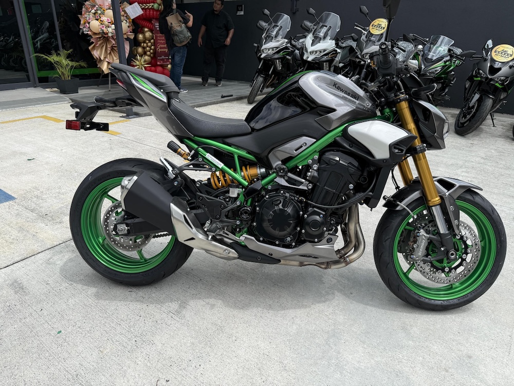 Kawasaki Z900 2025