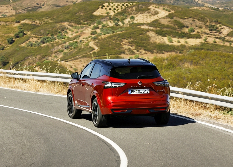 Nissan Qashqai 2025 - Eropah