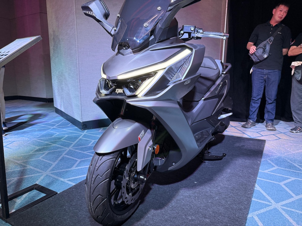 Skuter maksi premium SYM Cruisym 400i lancar di Malaysia