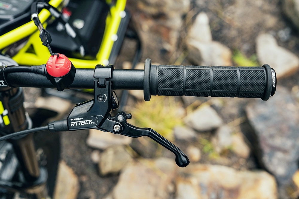 Triumph TXP-24