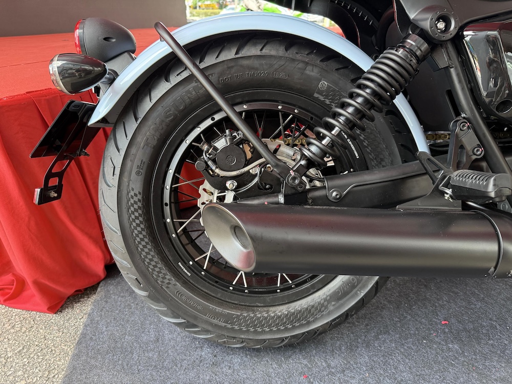 WMoto Bobbie 450s