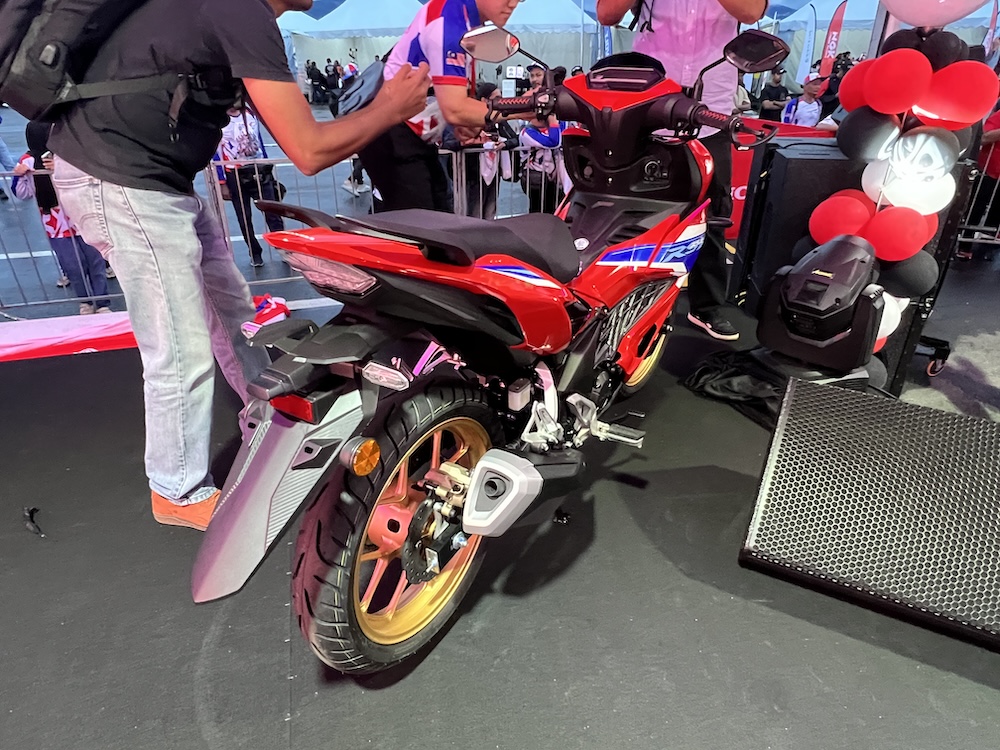 Honda RS-X Winner Tricolor Edition, 800 unit sahaja