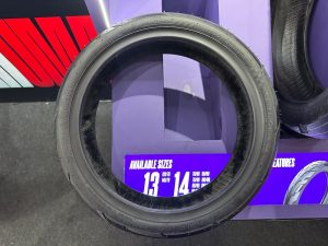 Tayar UMA Racing Pacers lancar di Sepang