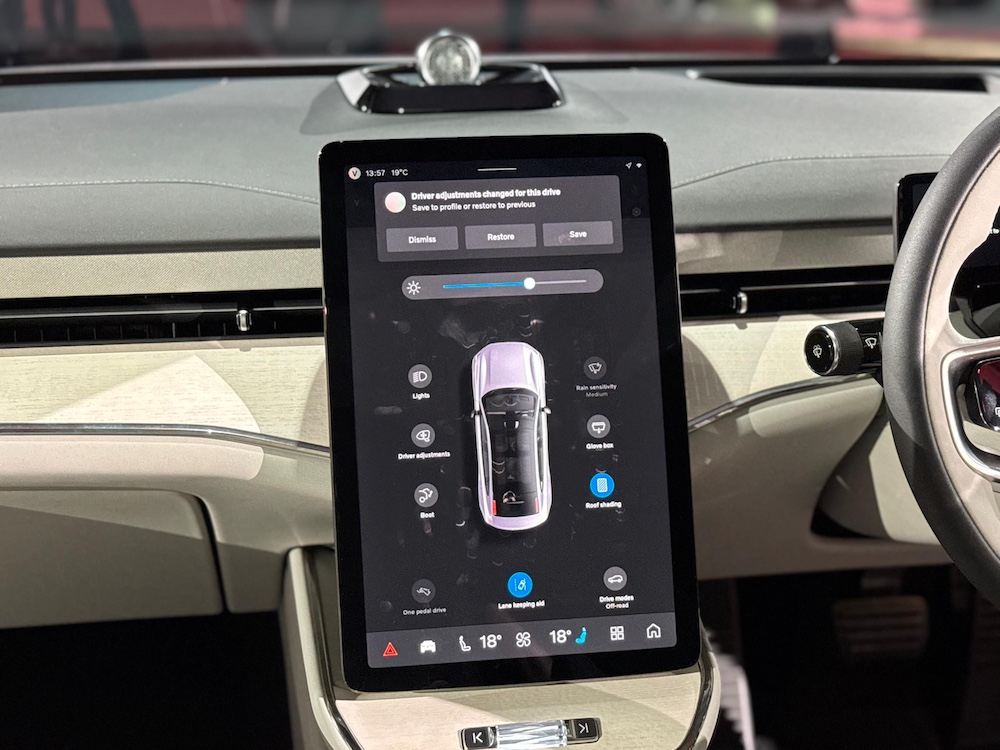 Sedan elektrik, Volvo ES90 2026 lancar di Thailand