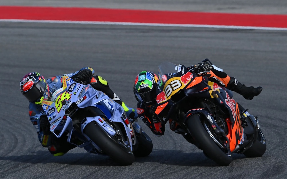 Pelumba Aprilia, Marco Bezzecchi juaga GP Portugal 2025