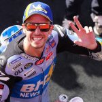 Pelumba Aprilia, Marco Bezzecchi juaga GP Portugal 2025