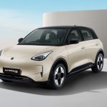 Proton e.MAS 5 2025 rasmi lancar.