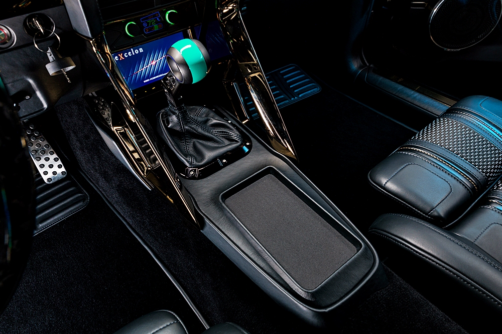 Kingpin Mustang Mach 1 | Ringbrothers